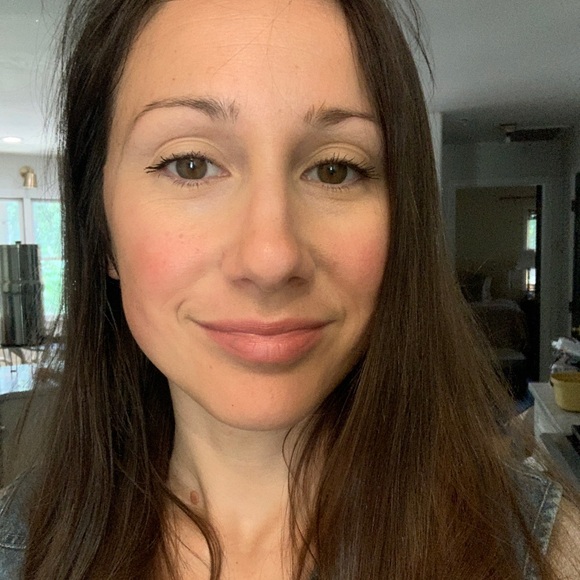 Meet your Posher, Kelly - Picture 1 of 1